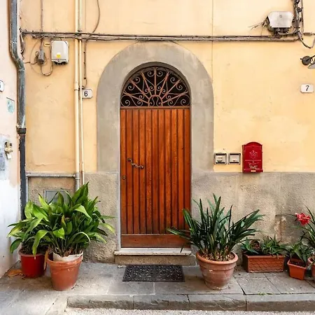 Apartment Corte San Lorenzo - Affitti Brevi Italia Lucca
