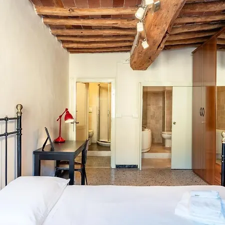 Apartment Corte San Lorenzo - Affitti Brevi Italia Lucca